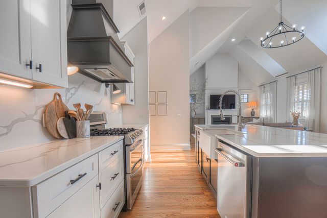 9253 Skyfall Drive, Ooltewah, TN 37363