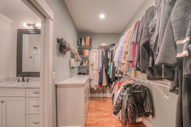 9253 Skyfall Drive, Ooltewah, TN 37363