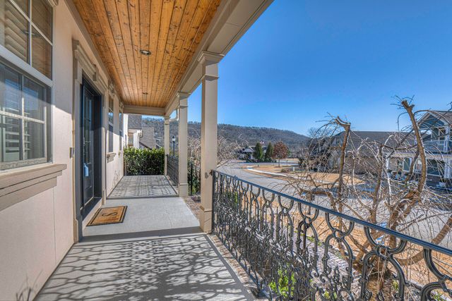 9253 Skyfall Drive, Ooltewah, TN 37363