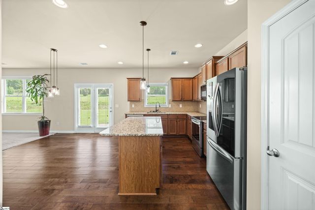 151 Waltzing Vine Lane, Williamston, SC 29697