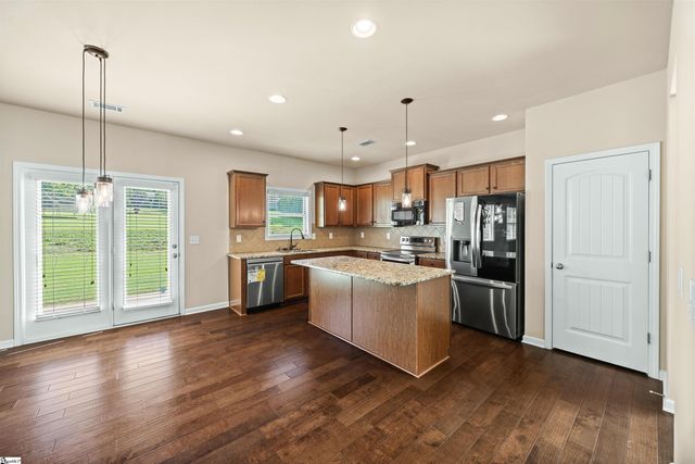 151 Waltzing Vine Lane, Williamston, SC 29697
