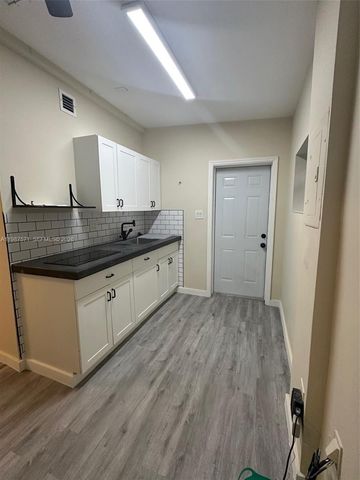 1101 NW 32nd Pl Rear, Miami, FL 33125