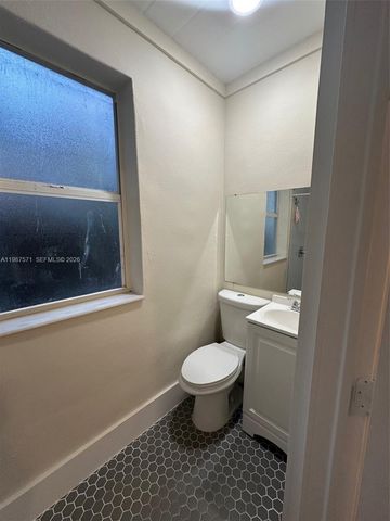 1101 NW 32nd Pl Rear, Miami, FL 33125