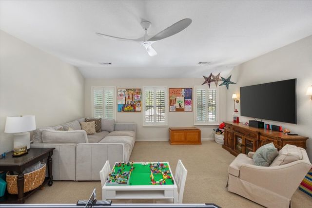 708 Northwood Road, Fort Worth, TX 76107