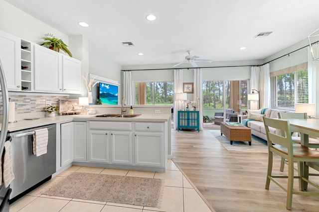 8228 Mulligan Circle, Port St. Lucie, Port St Lucie, FL 34986