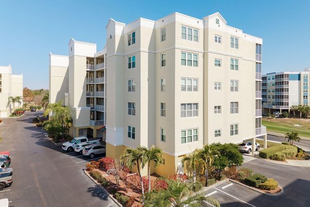 1200 COUNTRY CLUB DRIVE 4202, Largo, FL 33771