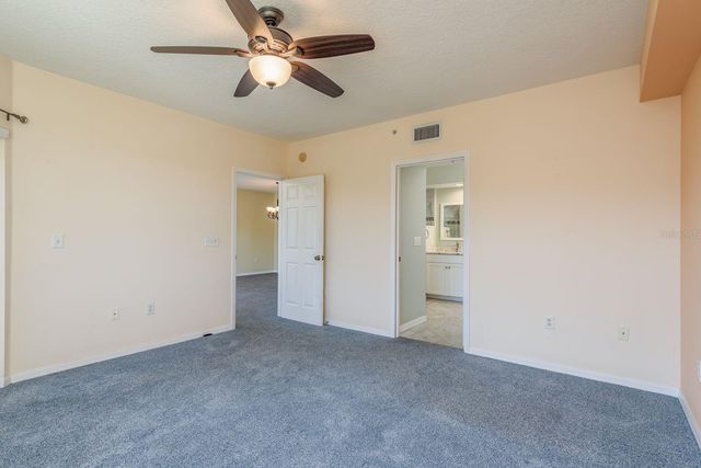 1200 COUNTRY CLUB DRIVE 4202, Largo, FL 33771