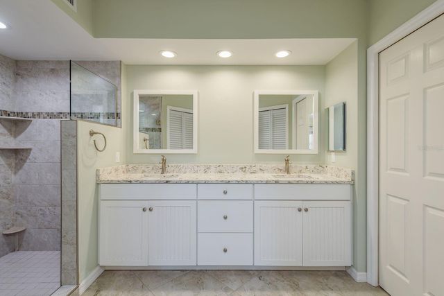 1200 COUNTRY CLUB DRIVE 4202, Largo, FL 33771