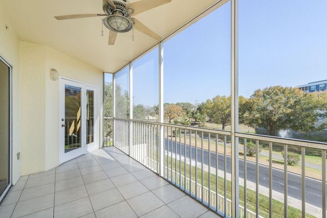 1200 COUNTRY CLUB DRIVE 4202, Largo, FL 33771