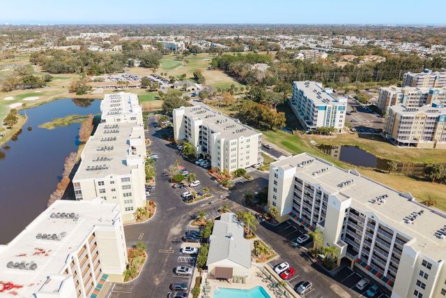 1200 COUNTRY CLUB DRIVE 4202, Largo, FL 33771