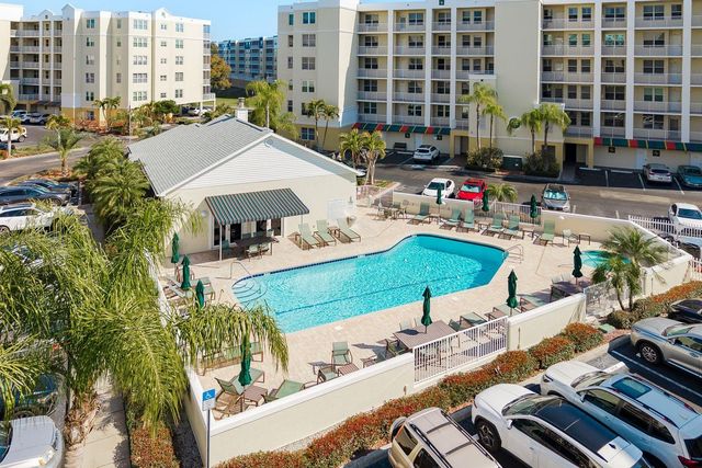 1200 COUNTRY CLUB DRIVE 4202, Largo, FL 33771