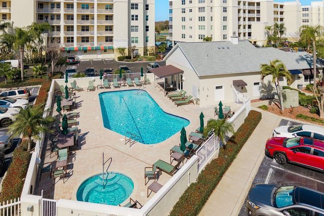 1200 COUNTRY CLUB DRIVE 4202, Largo, FL 33771