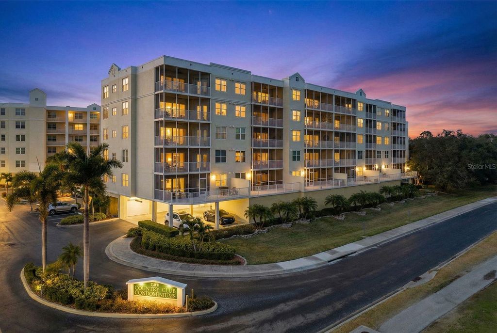 1200 COUNTRY CLUB DRIVE 4202, Largo, FL 33771