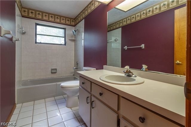 7314 Sean LN, North Fort Myers, FL 33917