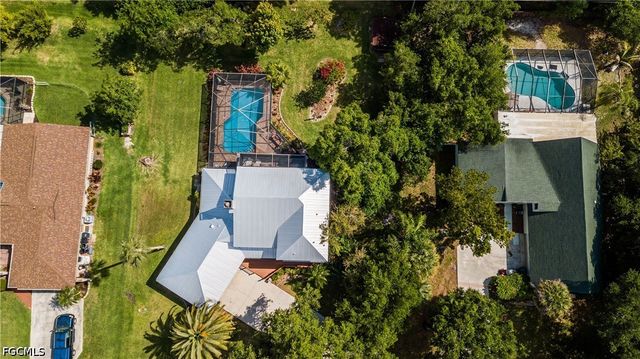 7314 Sean LN, North Fort Myers, FL 33917