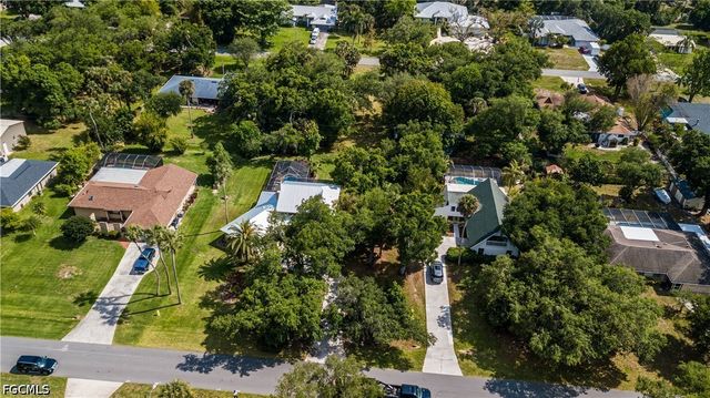 7314 Sean LN, North Fort Myers, FL 33917