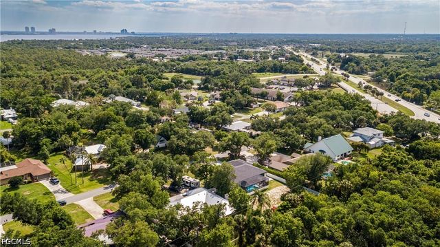 7314 Sean LN, North Fort Myers, FL 33917