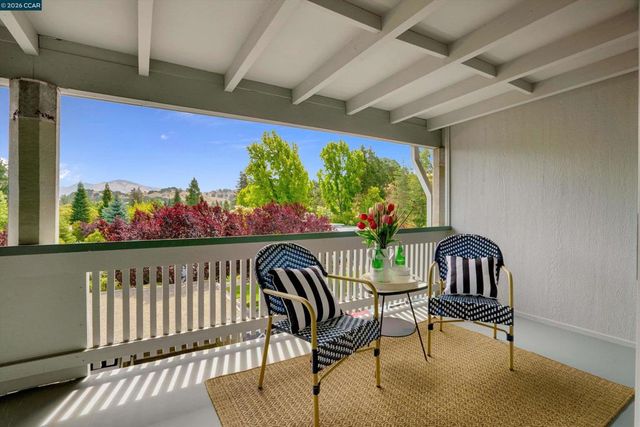 1549 Oakmont 3, Walnut Creek, CA 94595