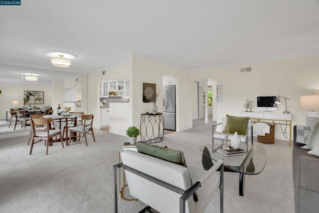 1549 Oakmont 3, Walnut Creek, CA 94595