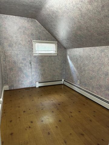 168 Howard St, Lawrence, MA 01841