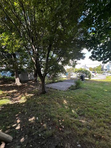 168 Howard St, Lawrence, MA 01841