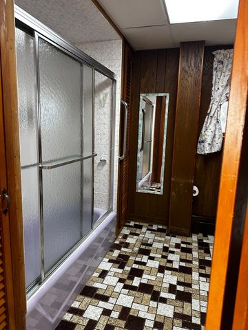 168 Howard St, Lawrence, MA 01841