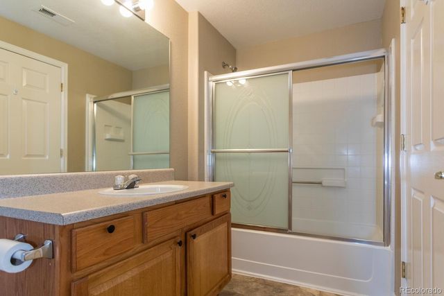 10030 E Carolina Drive 103, Aurora, CO 80247