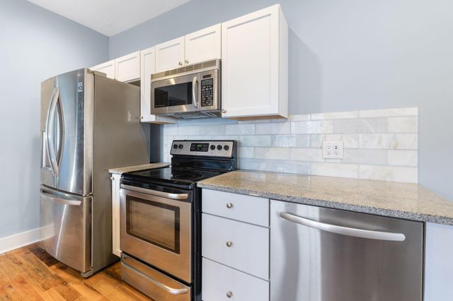 915 Wilson Avenue, Columbus, OH 43206