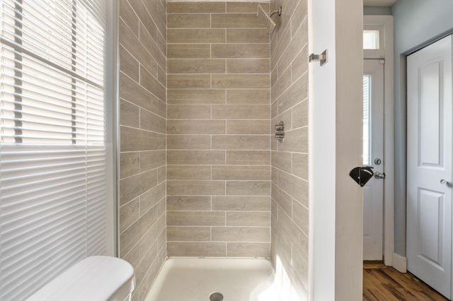 915 Wilson Avenue, Columbus, OH 43206