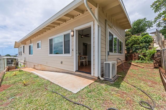 710 Hoohoa Place, Pearl City, HI 96782