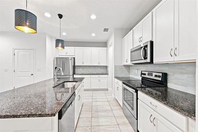 17871 STELLA MOON PLACE, Lutz, FL 33558