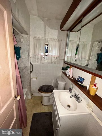 651 COUNTRY CLUB RD, Red Lion, PA 17356