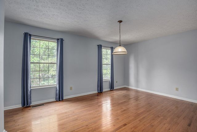 330 River Road, Fort Thomas, KY 41075