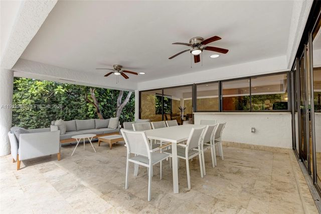 8118 Los Pinos Blvd, Coral Gables, FL 33143