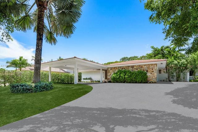 8118 Los Pinos Blvd, Coral Gables, FL 33143