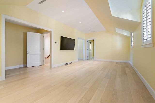 124 Bears Club Drive, Jupiter, FL 33477