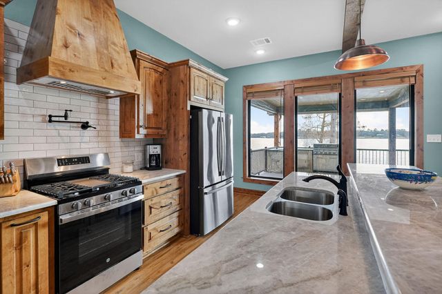 12192 Riley Green Road, Franklin, TX 77856