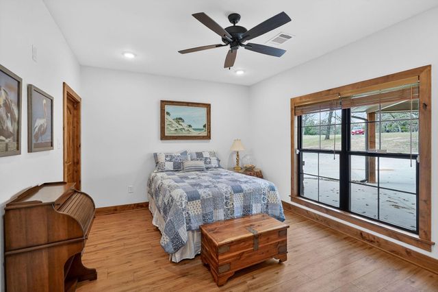 12192 Riley Green Road, Franklin, TX 77856