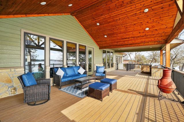 12192 Riley Green Road, Franklin, TX 77856