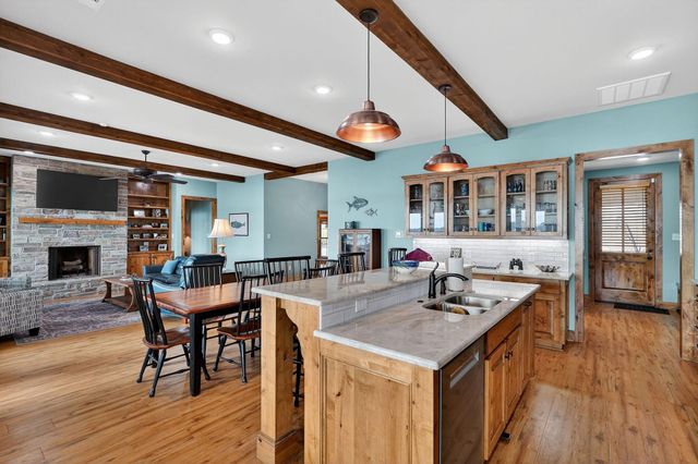 12192 Riley Green Road, Franklin, TX 77856