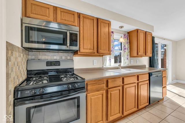 6167 N County Road 100 E, Pittsboro, IN 46167