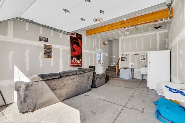 6167 N County Road 100 E, Pittsboro, IN 46167