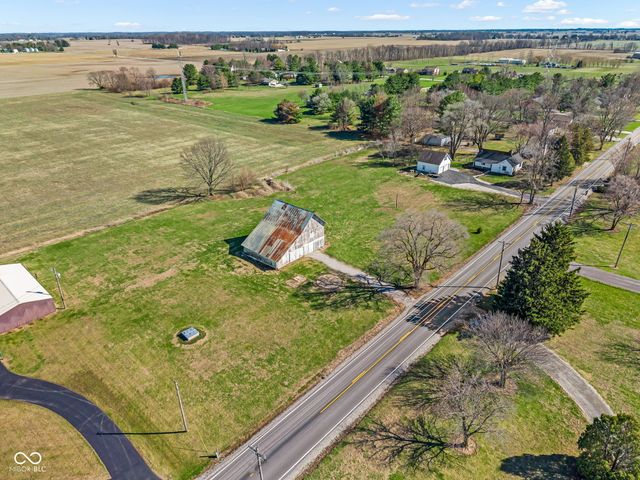 6167 N County Road 100 E, Pittsboro, IN 46167