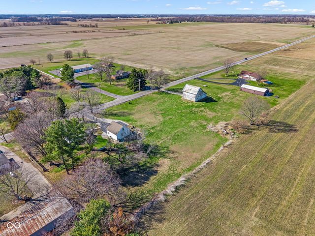 6167 N County Road 100 E, Pittsboro, IN 46167