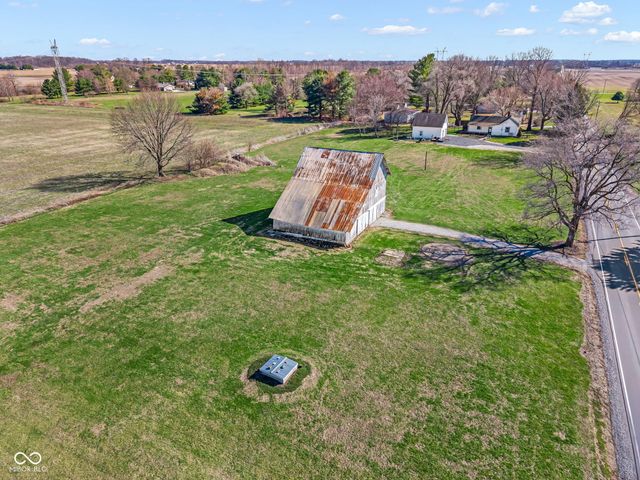 6167 N County Road 100 E, Pittsboro, IN 46167