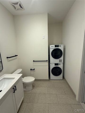 1117 West Fayette Street 117, Syracuse, NY 13204