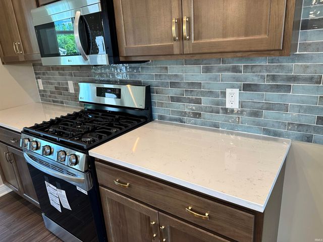 1480 Monte Carlo Drive, Huntertown, IN 46748