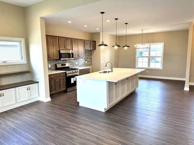 1480 Monte Carlo Drive, Huntertown, IN 46748