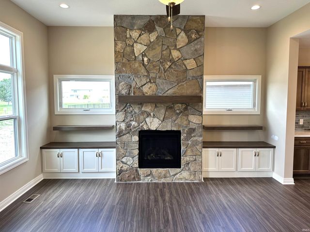 1480 Monte Carlo Drive, Huntertown, IN 46748