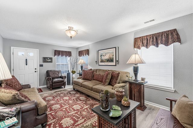 2603 Santaro Court, Indianapolis, IN 46217